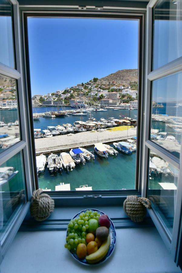 On The Port Mansion Studio 2 Hydra Экстерьер фото