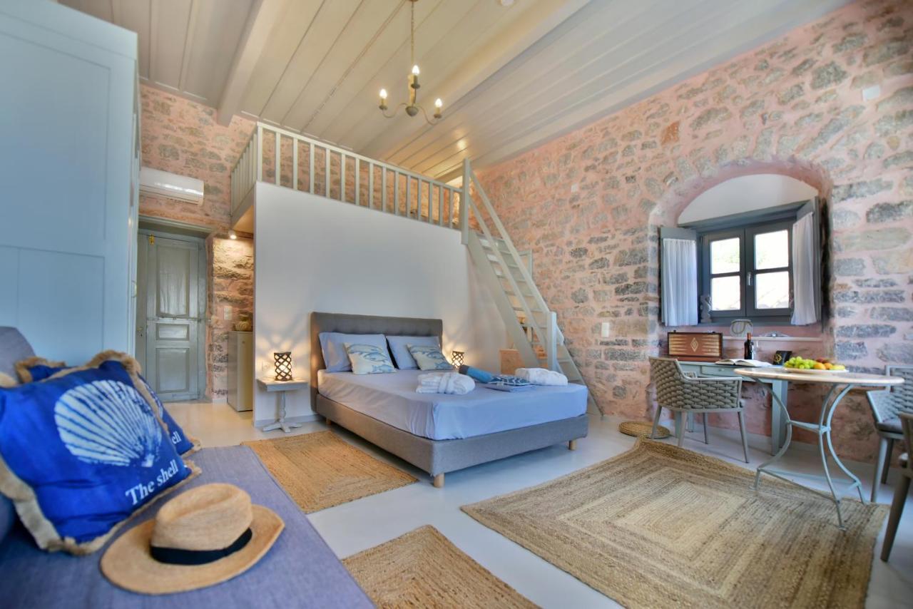 On The Port Mansion Studio 2 Hydra Экстерьер фото